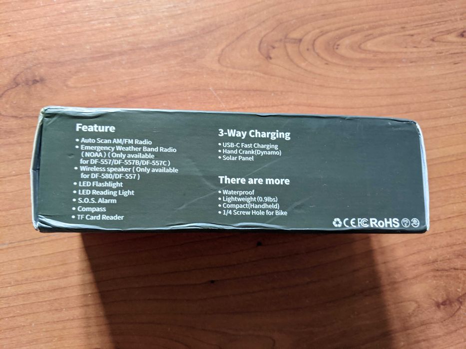 Rádio Multi-funcional de Emergência