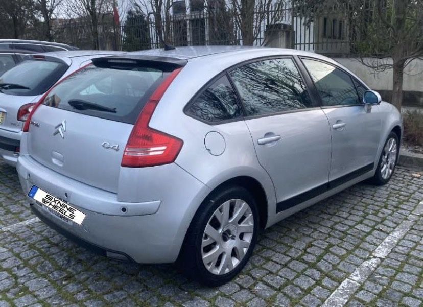 Vendo Citroën C4 1.6 HDI (Diesel), versão VTR,