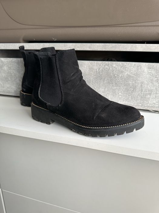 Damskie botki czarne sztyblety z gumką