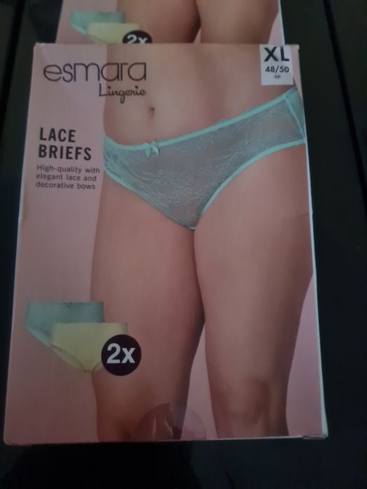Majtki z koronką firmy Esmara r.Xl 2 kpl nowe