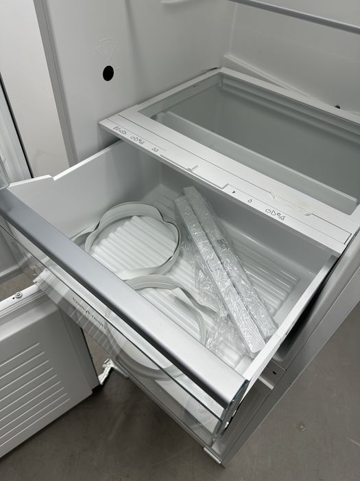 Виставка!Вбудований холодильник Miele Kd7724 e
