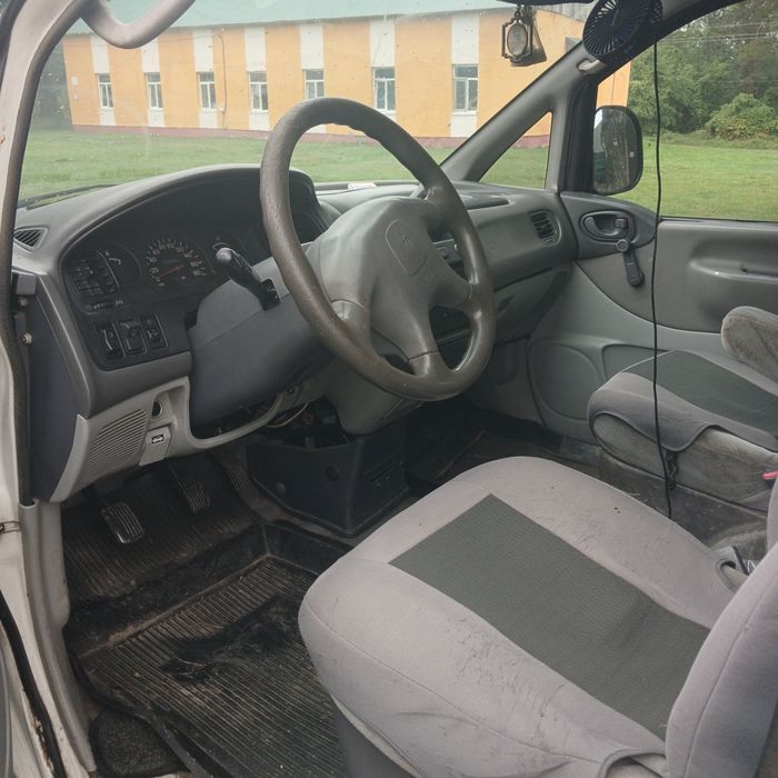 Mitsubishi l400 2.5л