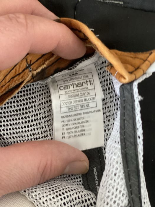 Кепка Carhartt Detroit білого кольору.