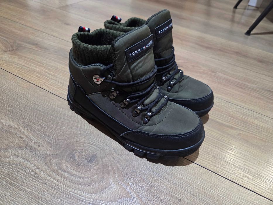 Buty zimowe Tommy Hilfiger 36