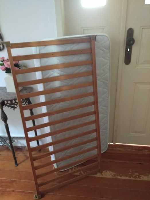 Cama De Bebé Como NOVA