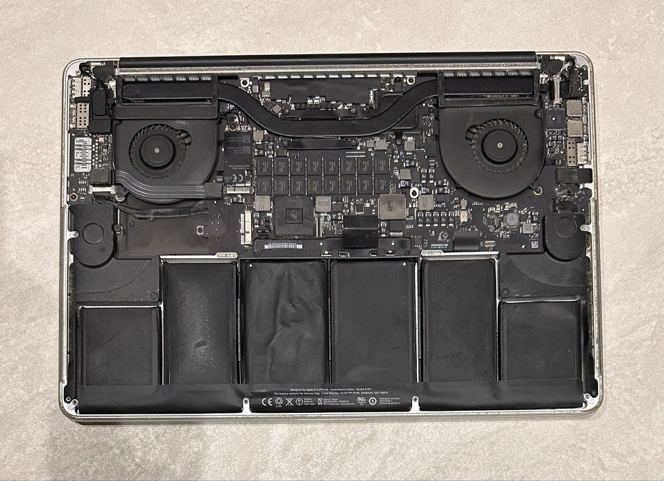 Ноутбук MacBook A1398 15" на відновлення! N3255