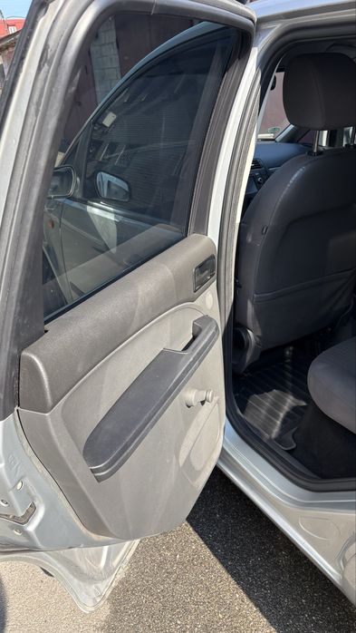 Ford c-max 1,6 газ-бензин