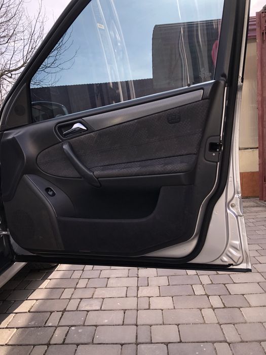 Mercedes-Benz C Class 2002 VIN WDB2030421A440014 фото оголошення 16 з 20