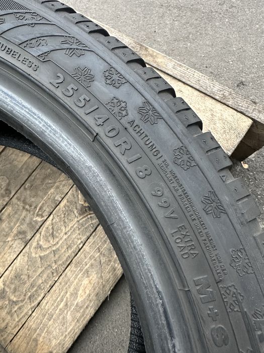Шини 255 40 18 99V XL Dunlop SP Winter Sport 4D пара