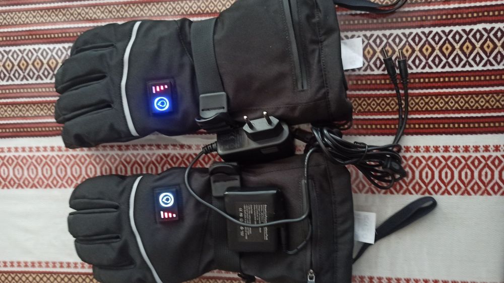 Перчатки з підігрівом