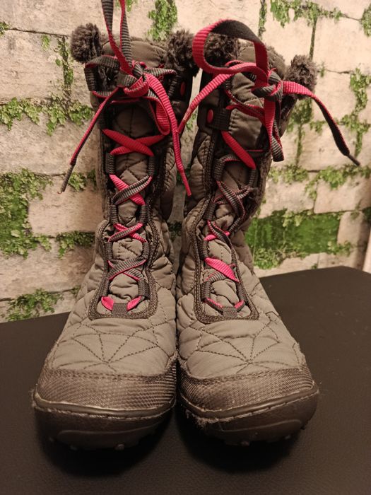 Śniegowce Columbia w rozmiarze 37