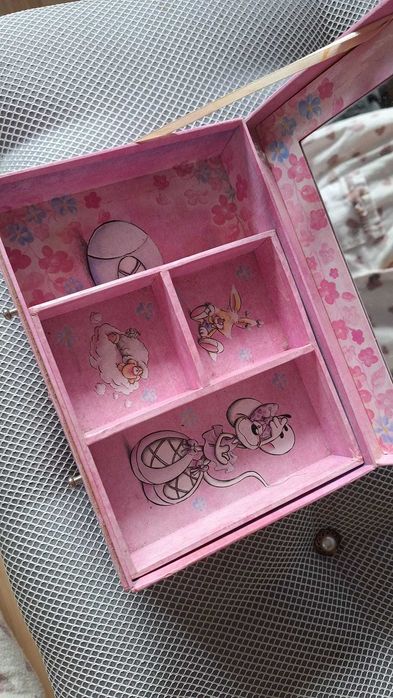 Diddl Mouse – pudełko Vintage na biżuterię z lusterkiem i szufladkami