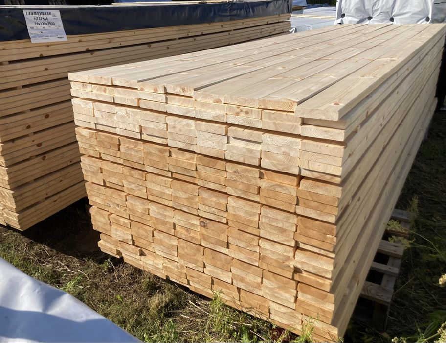 Deska 28x120 AB sucha strugana świerk skandynawski i sosna skandynawska