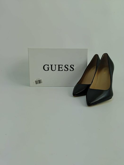 Buty Szpilki  Guess Gavi 9 FL7GA9 LEA08 Czarny  rozmiar 35