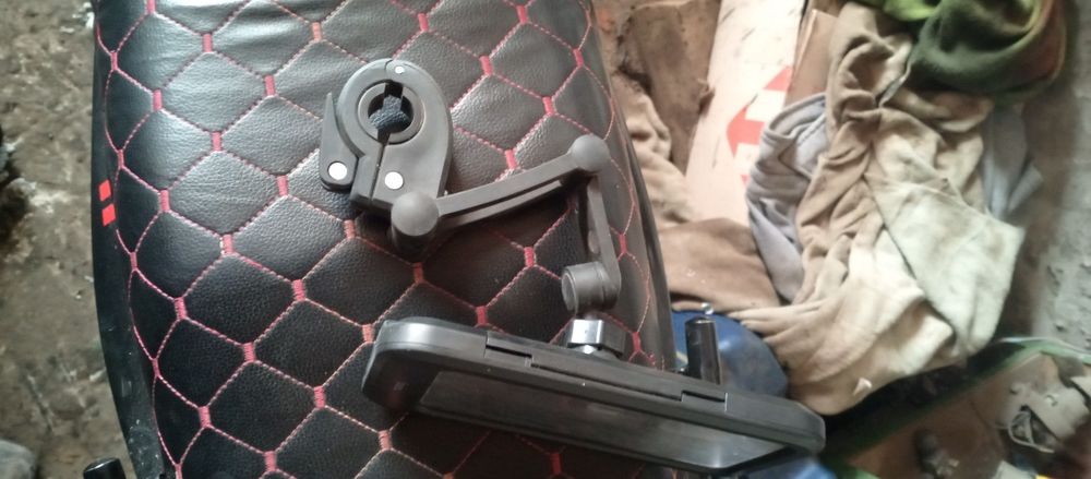 тримач для телефону захисний