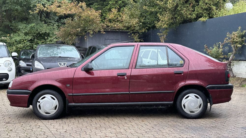Zabytkowe Renault 19 bez korozji ** zolte tablice ** bardzo dobry stan