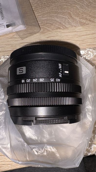 Lumix S5IIX NOVA Nunca usada com lente kit