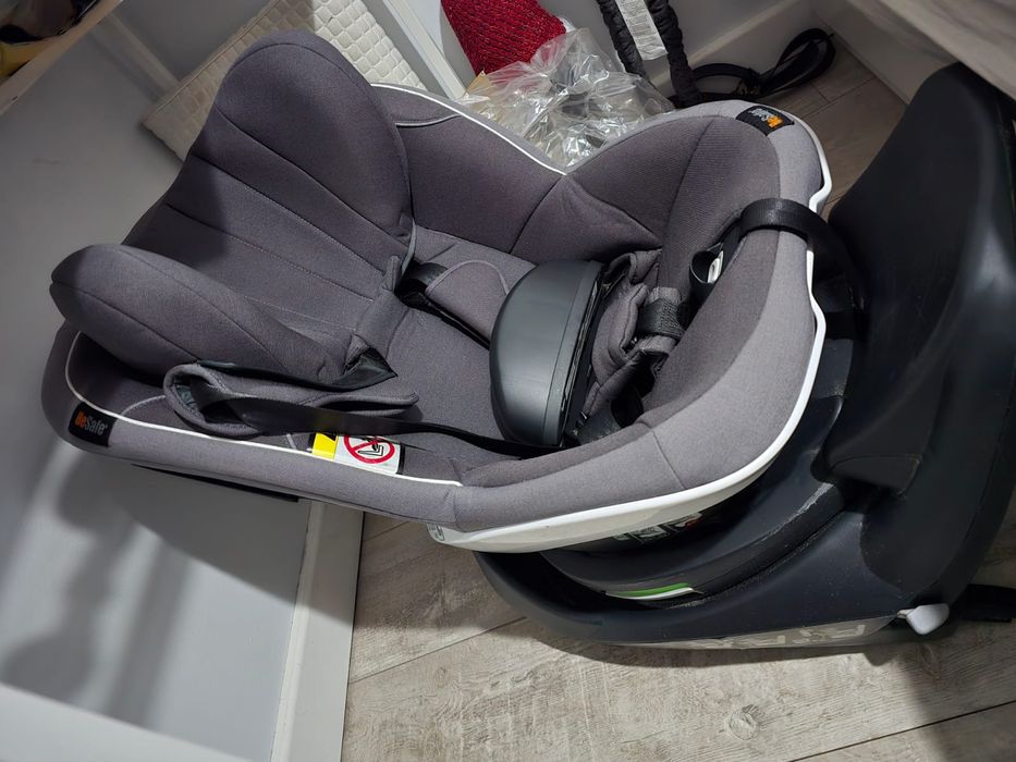 Fotelik samochodowy Besafe iZi Twist i-Size