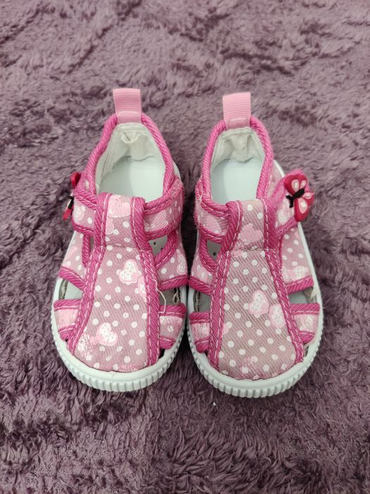 Дитячі босоніжки