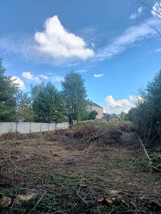 Продаж земельної ділянки с.Суховоля.Центр