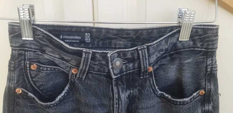 Calças de ganga Stradivarius cinzentas escuras menina Tam 32