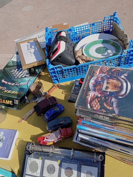 Tudo o que está nas fotos..a bons preços