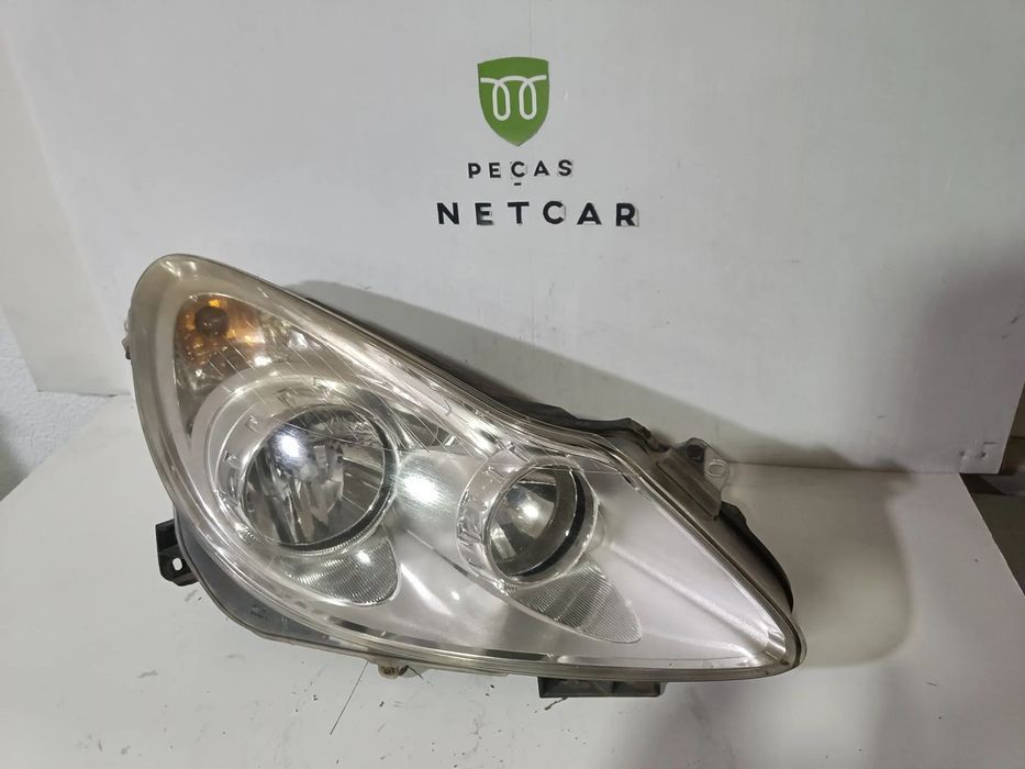 Farol óptica Opel corsa D 2008