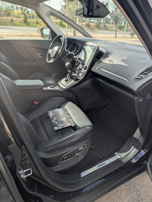 Renault Grand Scénic 1.6 dCi Bose Edition EDC - 7 Lugares