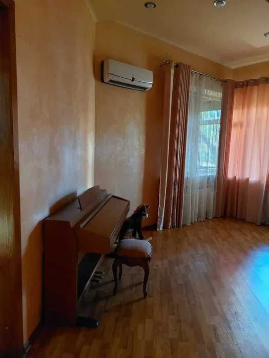 УДАЧНАЯ локация, Классный ДОМ ! Продажа! Холодная Гора ! 200 м2