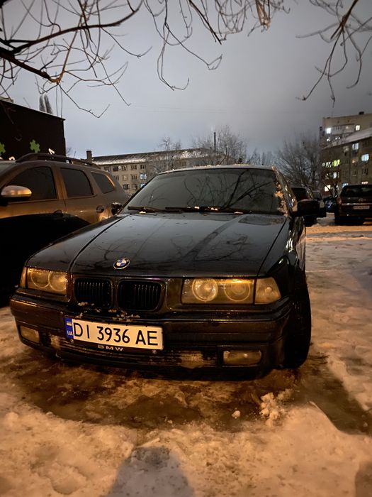 Продам бмв е 36.