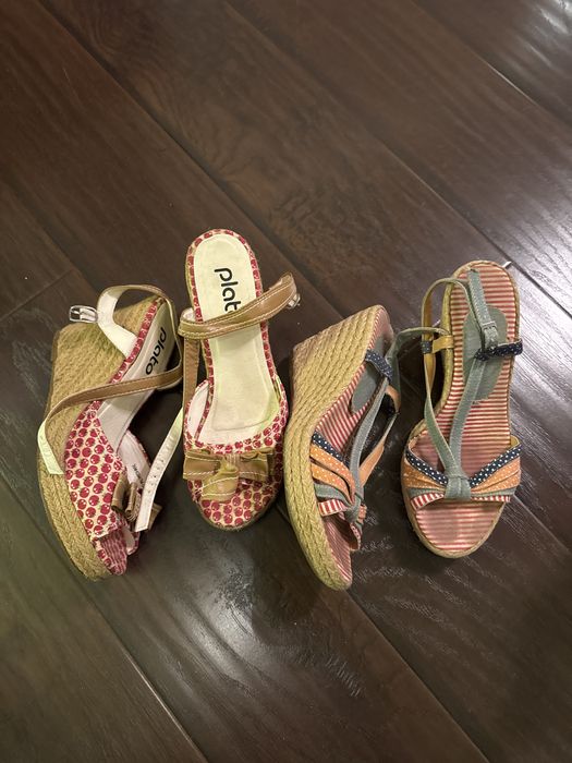 Бесплатно. Босоножки.