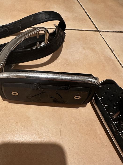 Ophena magnetyczne strzemiona i puśliska