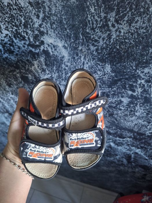 Дитячі тапочки, взуття для садочка.  24 розмір