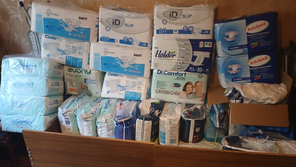 Продам памперсы,10 гр н.за штуку