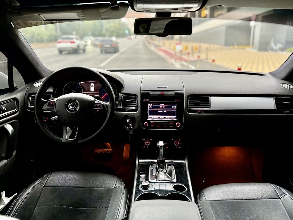 Продам автомобіль Volksvagen Touareg