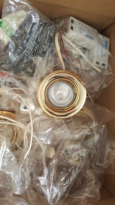 Projectores/Spots/Focus de iluminação dourados, para tetos falsos, 12v