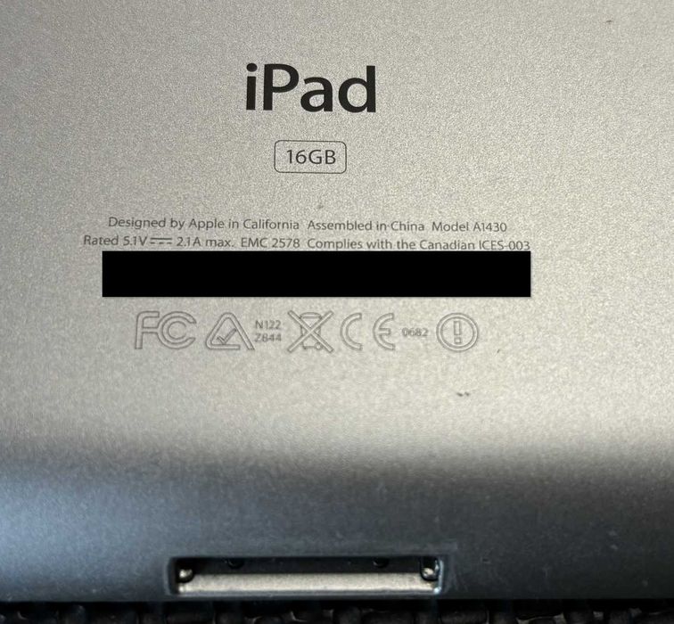 iPad 3 (Gen 3) A1430 16GB Wi-Fi + Cellular (SIM), Kabel Belkin + etui