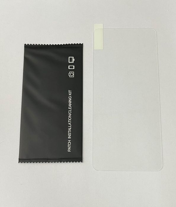 Szkło hartowane 2,5D Premium do Realme 12 Plus 5G / Realme 12+  5G | Iye