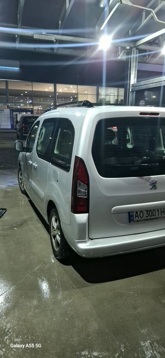 Продається Пежо Партнер 2015 року 1.6 дизель р