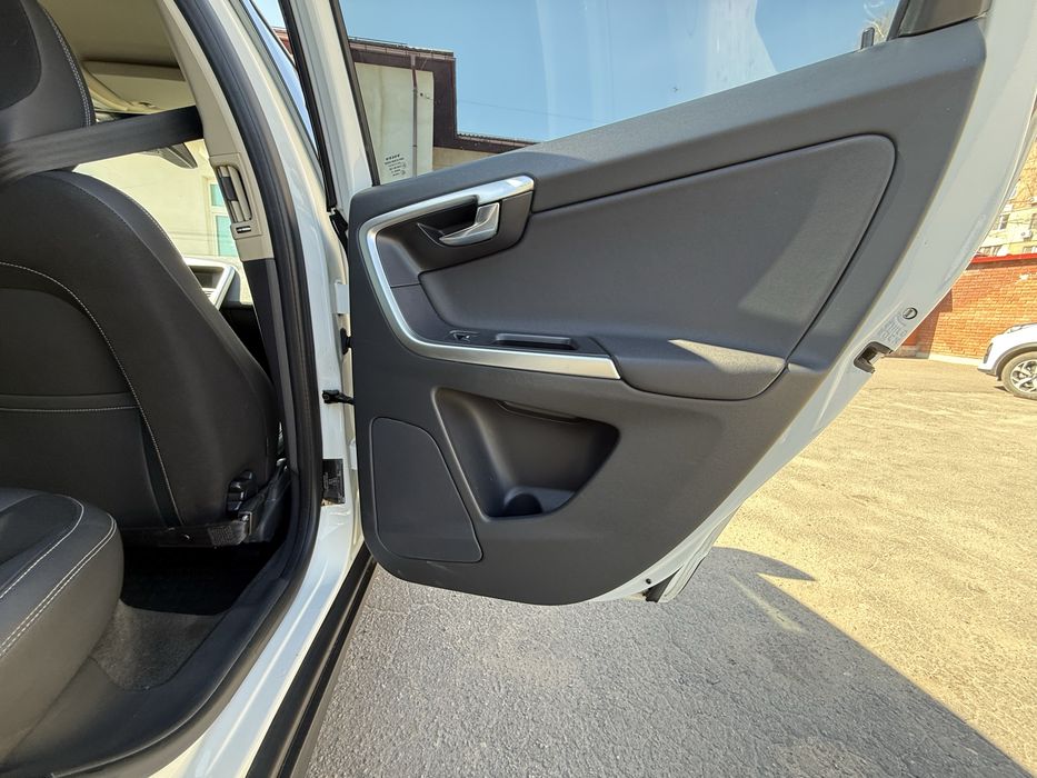 Продам Volvo xc60