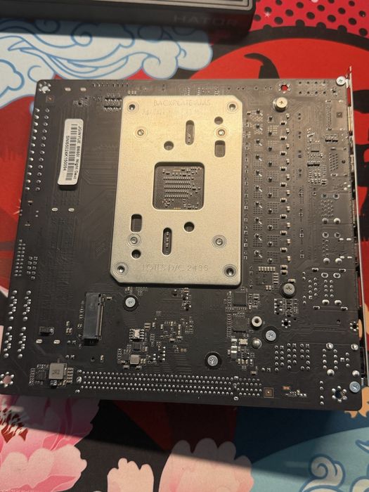 JGINYUE b650i Night Devil ITX AM5