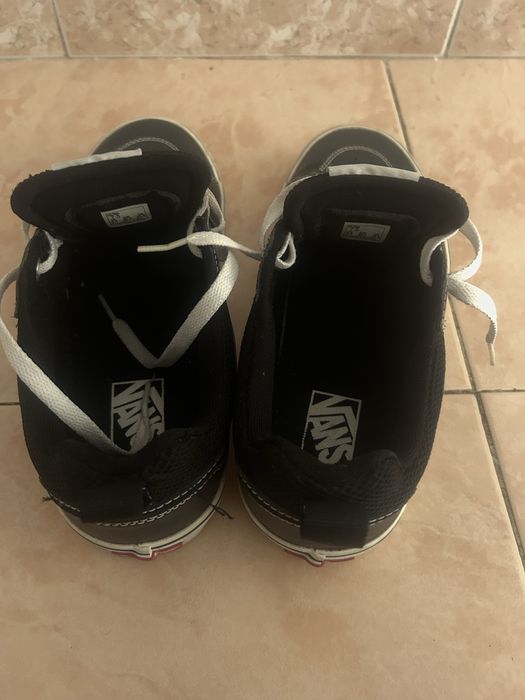 Vans preto e azul