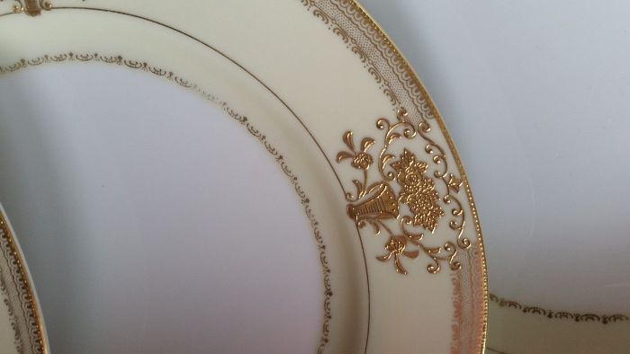 Precioso serviço porcelana simu china desenohs en relievo po oro 24k