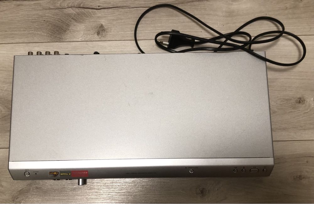 DVD програвач\караоке Samsung (DVD-P376KD) + Мікрофон "Bravis”