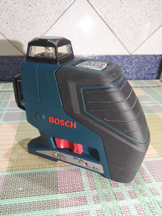 лазерный уровень BOSCH GLL 3-80P