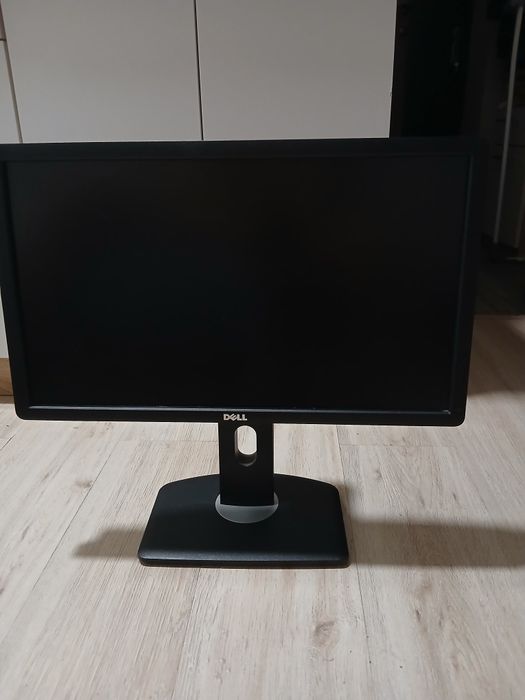 Монітор Dell UltraSharp U2212HMc / 21.5" (1920x1080) IPS
