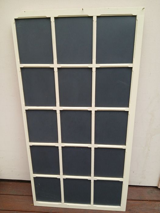 Płotek zabudowa drewniana.