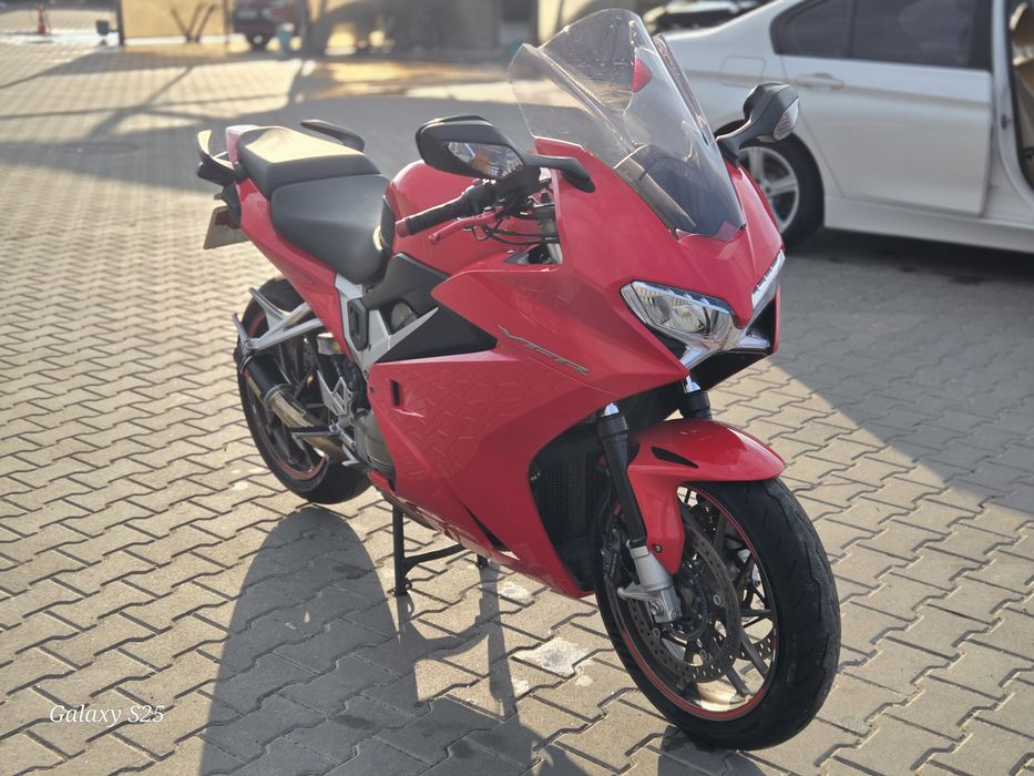 Honda VFR800F  2015рік