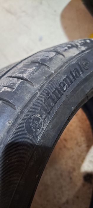 Pneus 225/40/18 continental