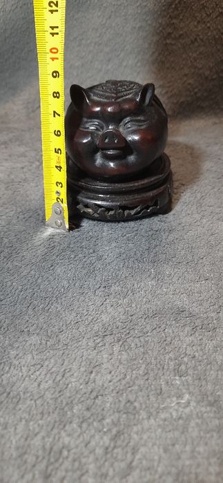 Вінтажна статуетка у вигляді свинячої голови !